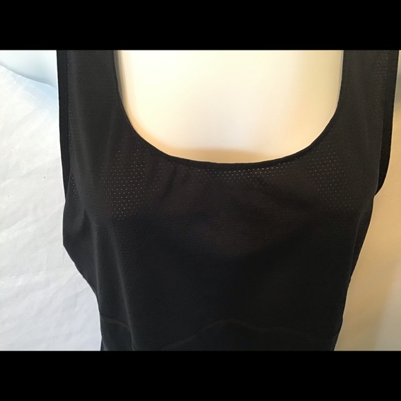 Fabletics black performance tank, EUC, loose fit - Picture 3 of 8